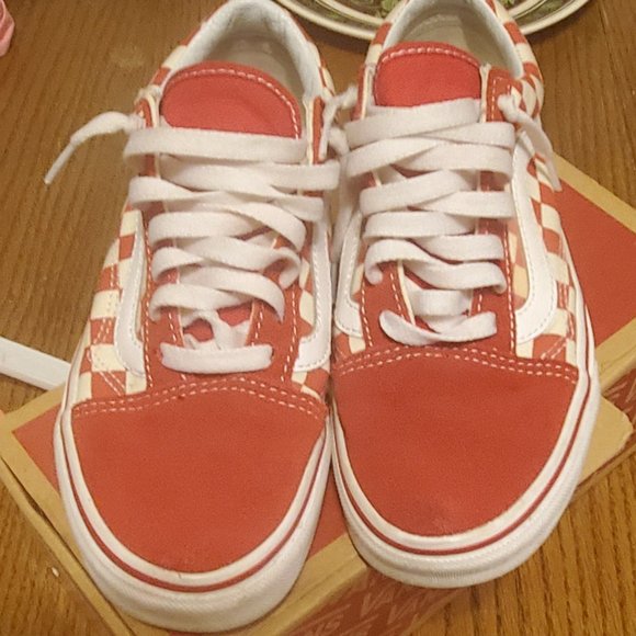 Vans - Picture 3 of 3